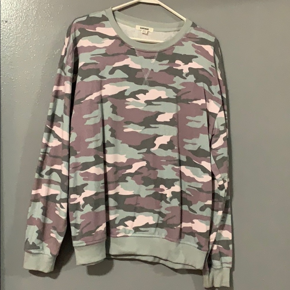 [ GARAGE CREWNECK SWEATER ]